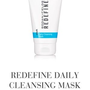 Rodan + Fields Redefine Daily Cleansing Mask